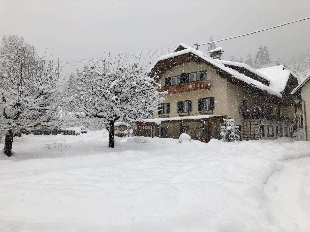 Ferienwohnung Gästehaus Rader Weißbriach Exterior foto